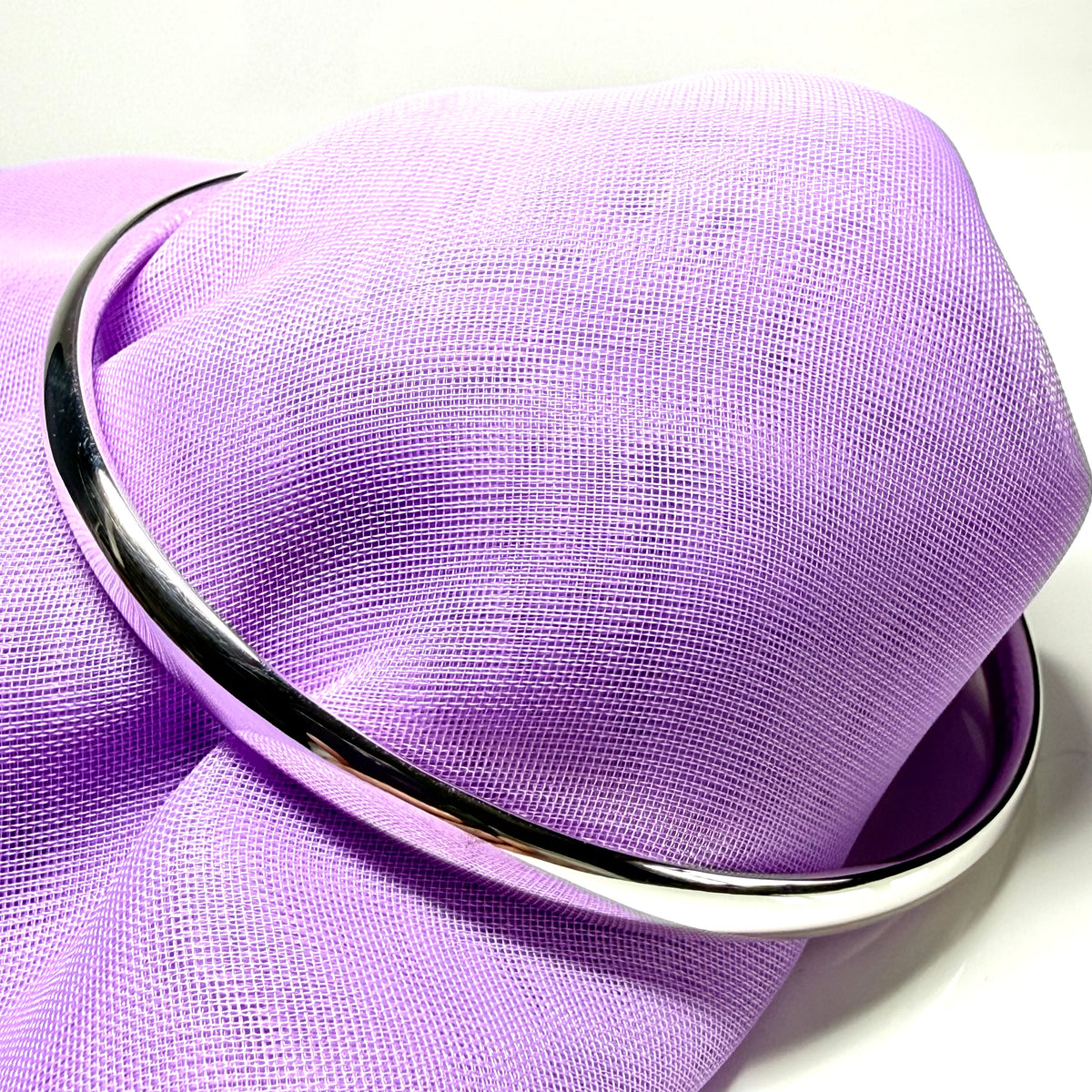5.5 mm rounded plain sterling silver polished bangle