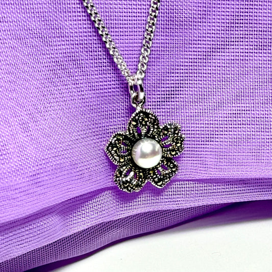 Pendant real marcasite and real freshwater cultured pearl flower necklace shaped sterling silver