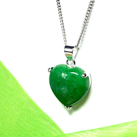 A real dark green jade necklace heart shaped sterling silver, a gorgeous and timeless designed love pendant