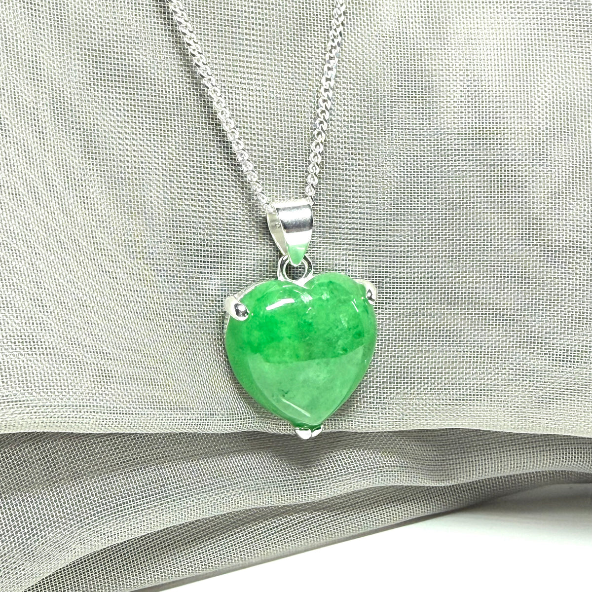 A real green jade necklace heart shaped sterling silver pendant love necklace with chain, stunning