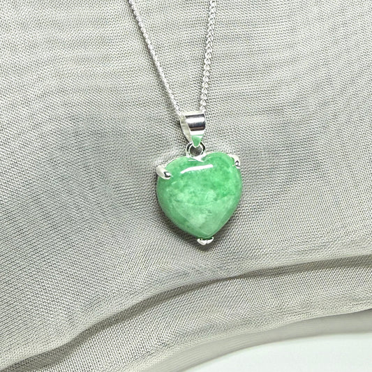 A real green jade pendant heart shaped sterling silver, a gorgeous designed necklace