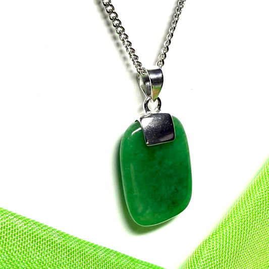 A stunning sterling silver cushion shaped real green jade necklace pendant with a chain included