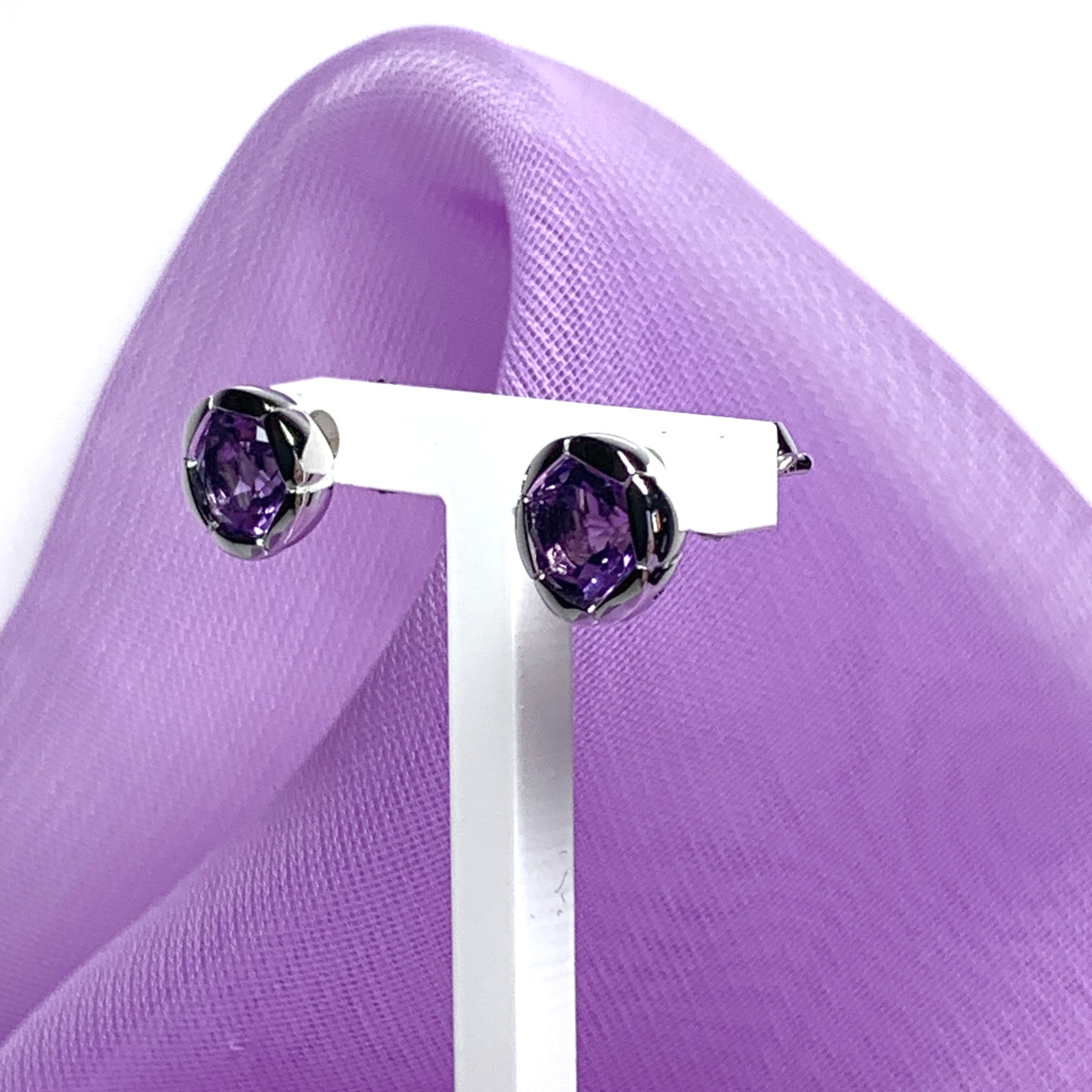 Real amethyst stud earrings fancy flower edged round