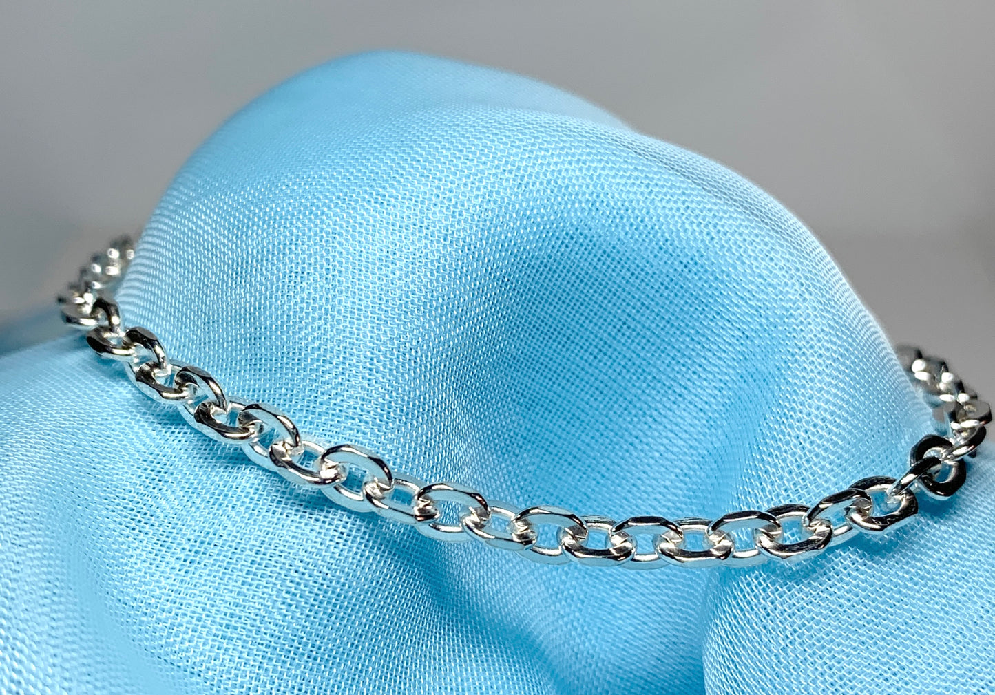 Diamond cut anchor link solid sterling silver ladies bracelet