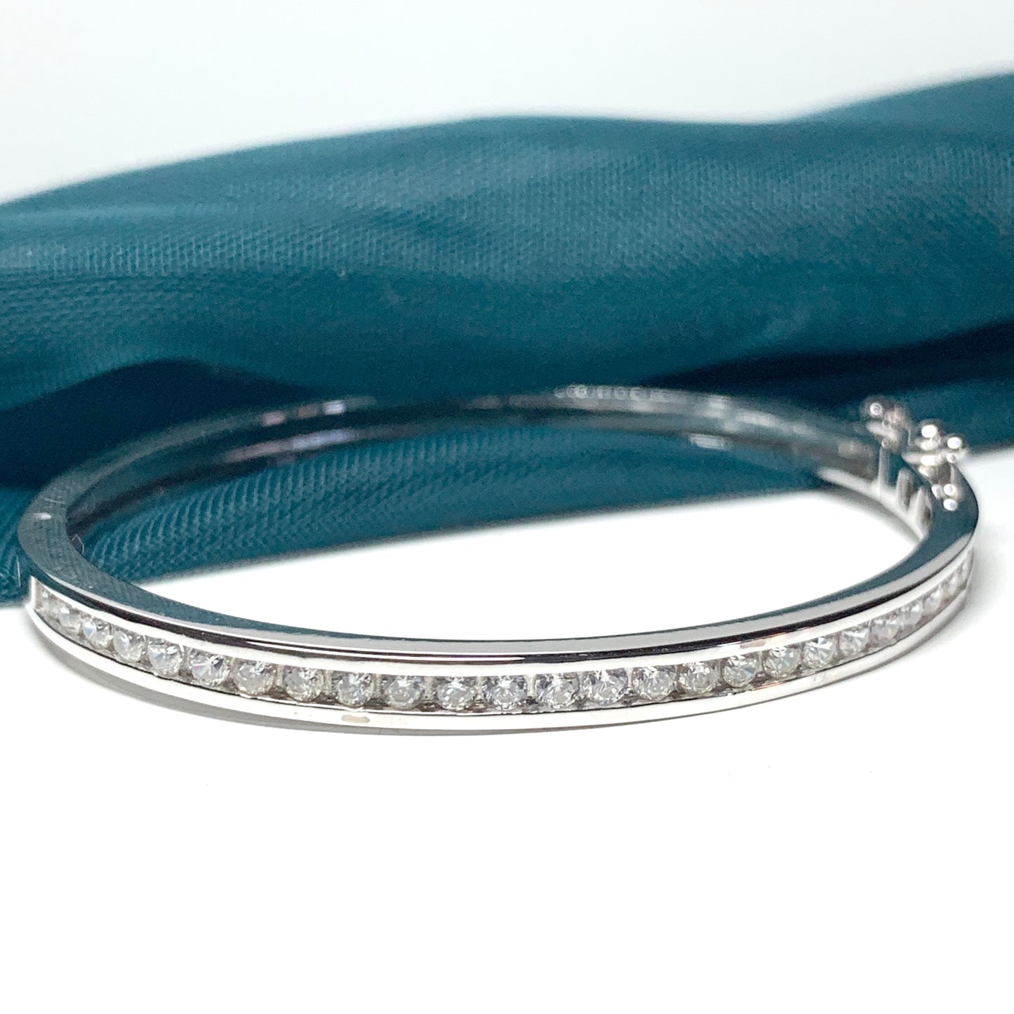 Oval Bangle with Round Cubic Zirconia Stones