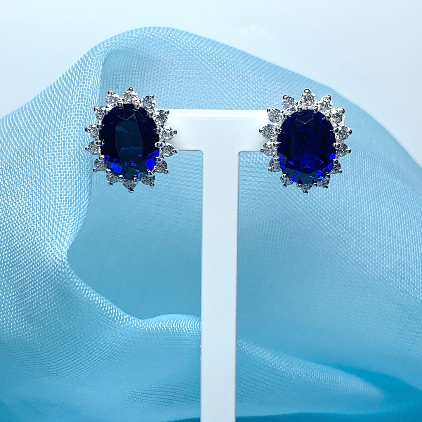 Blue oval cubic zirconia silver cluster stud earrings