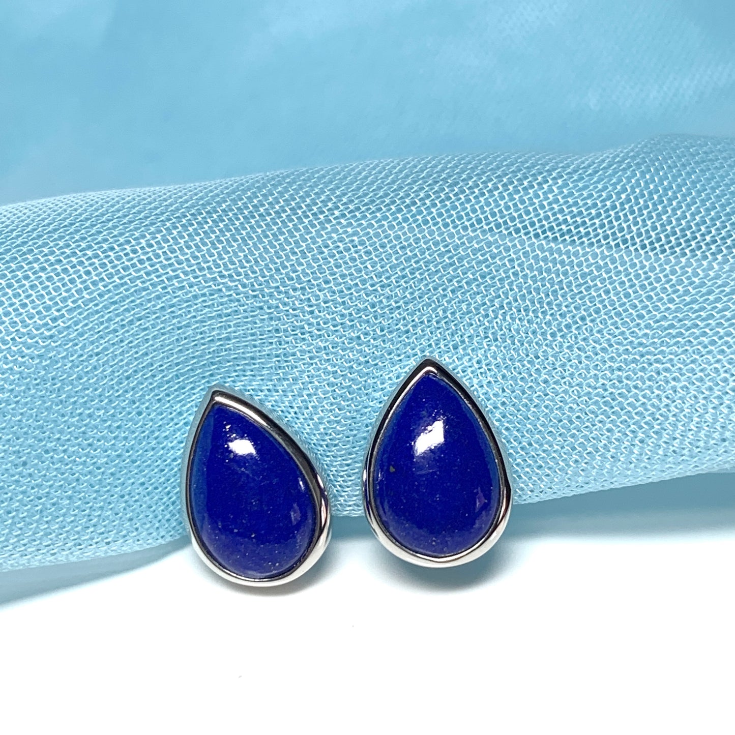 Blue lapis lazuli white gold pear teardrop stud earrings