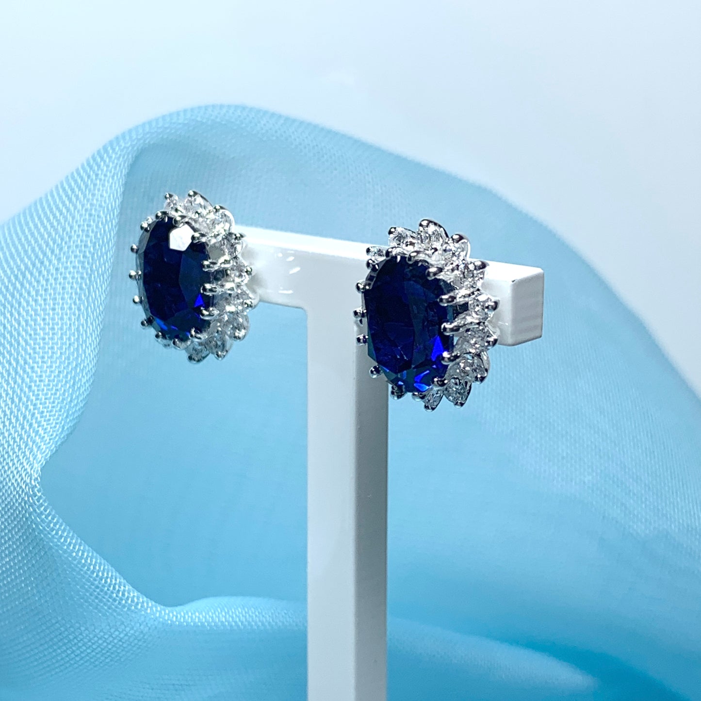 Blue oval cubic zirconia silver cluster stud earrings
