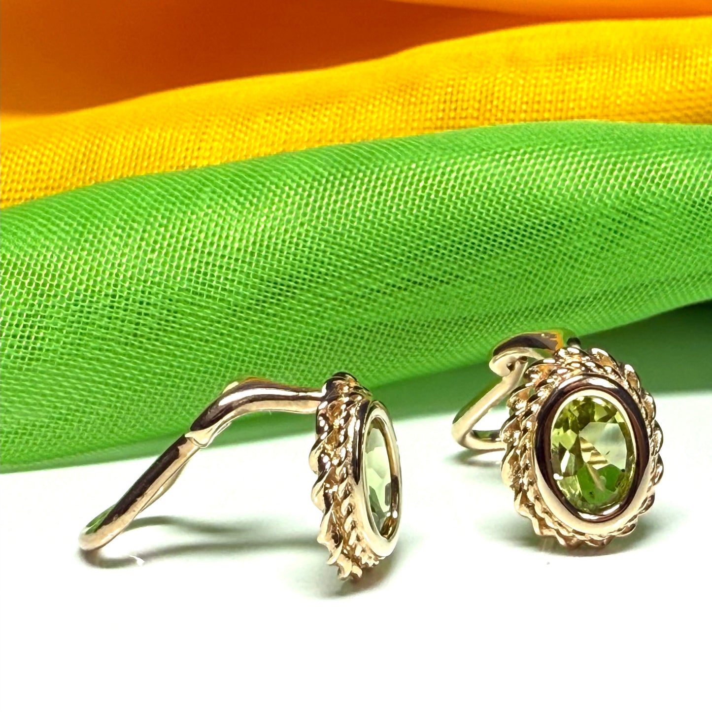 Clip on real green peridot earrings oval shaped yellow gold