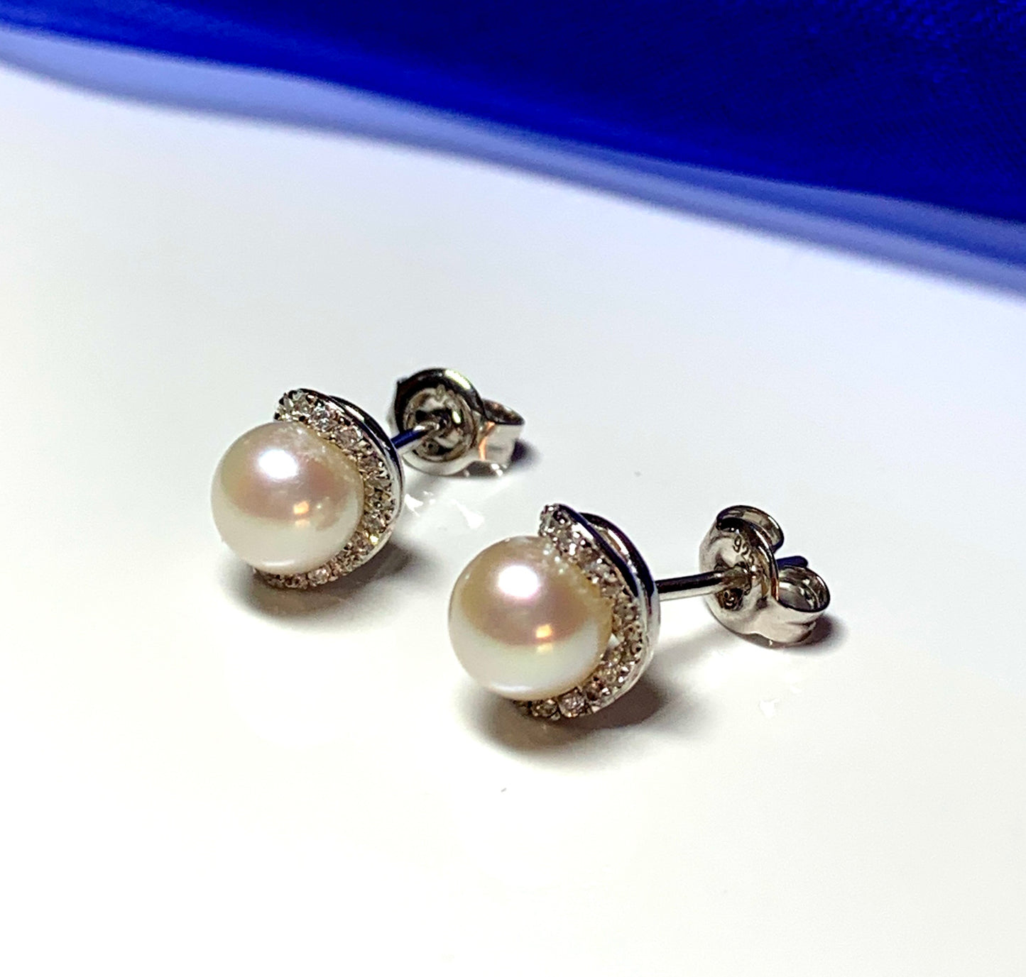 Cultured pearl and cubic zirconia fancy round cluster stud earrings sterling silver