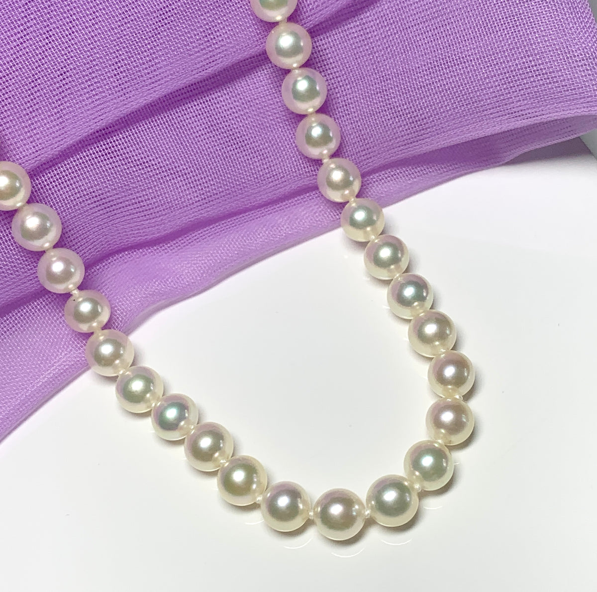 Cultured pearl single row necklace