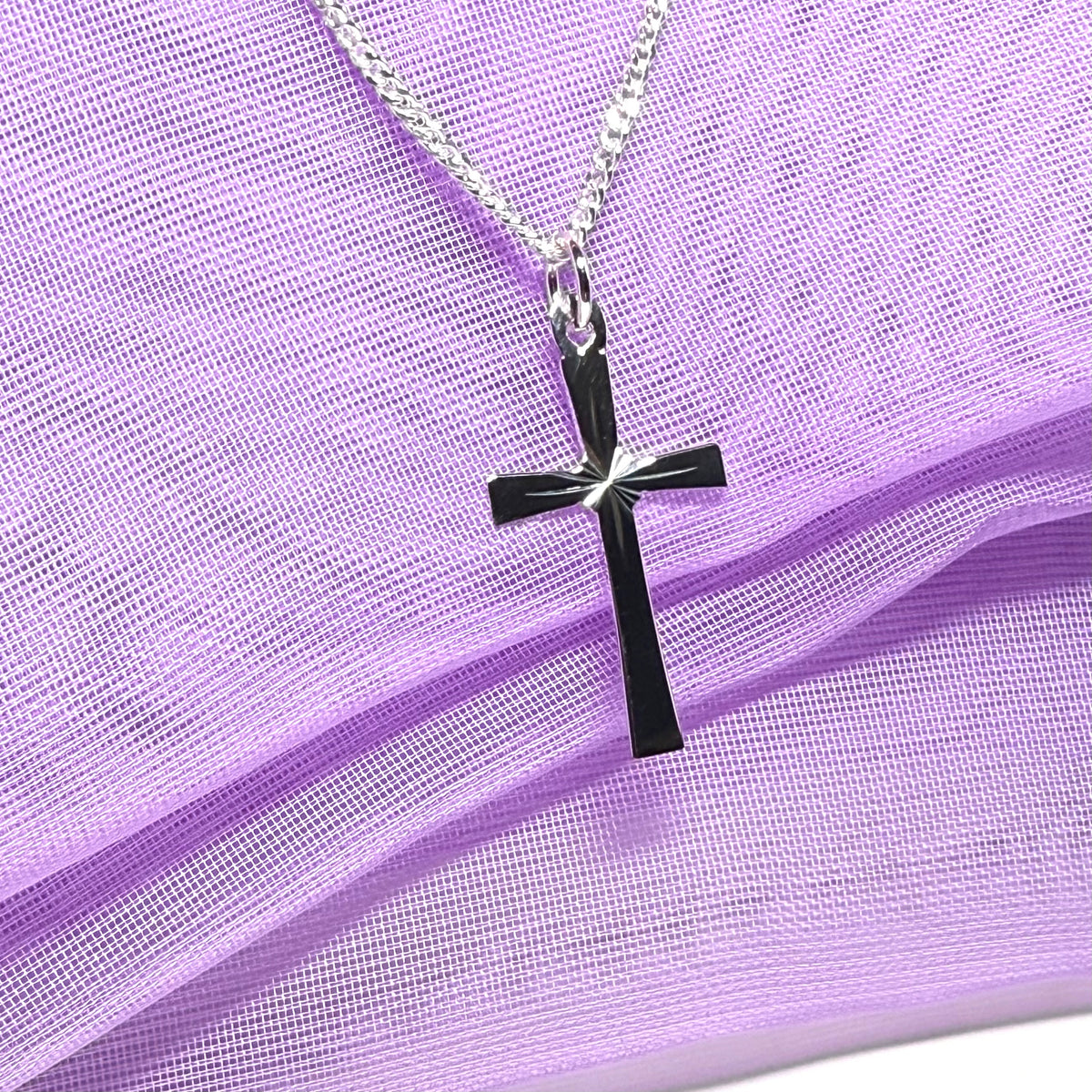 Diamond Cut Cross Necklace Including Chain