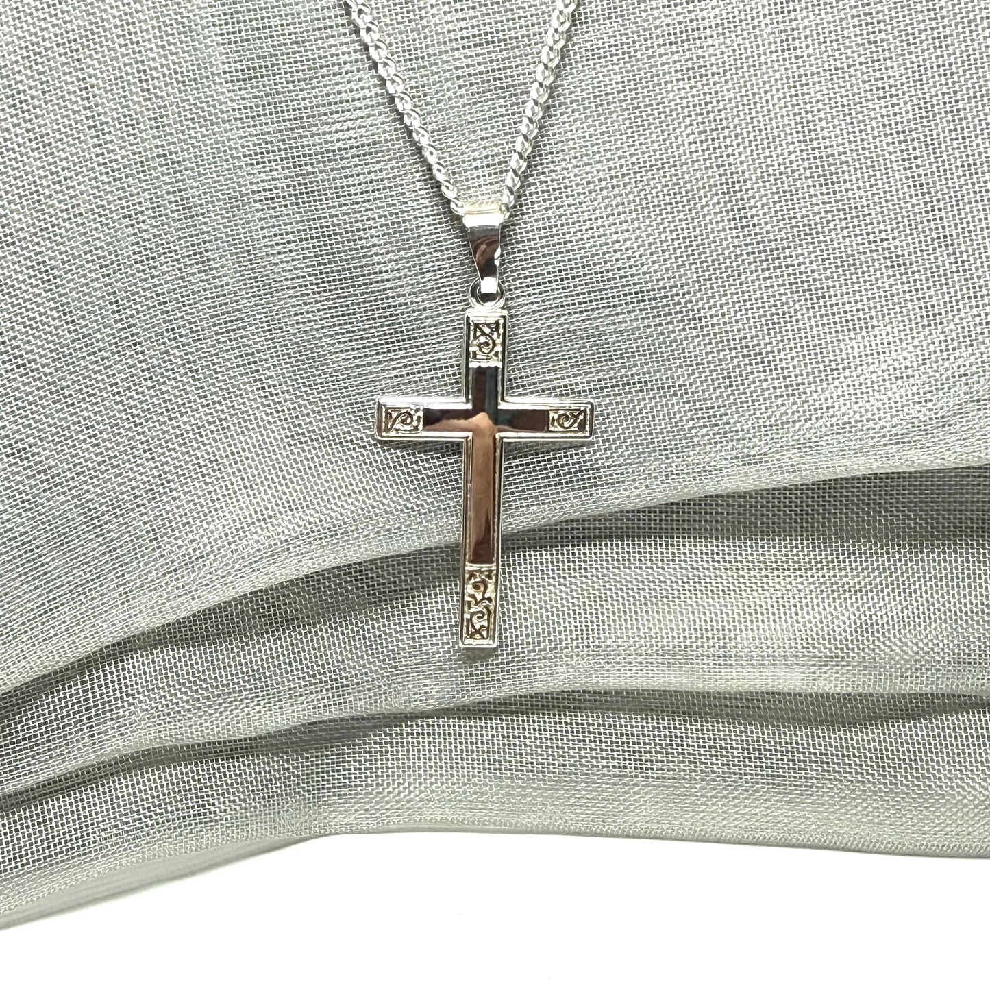 Diamond Cut Solid Sterling Silver Patterned Cross With Chain