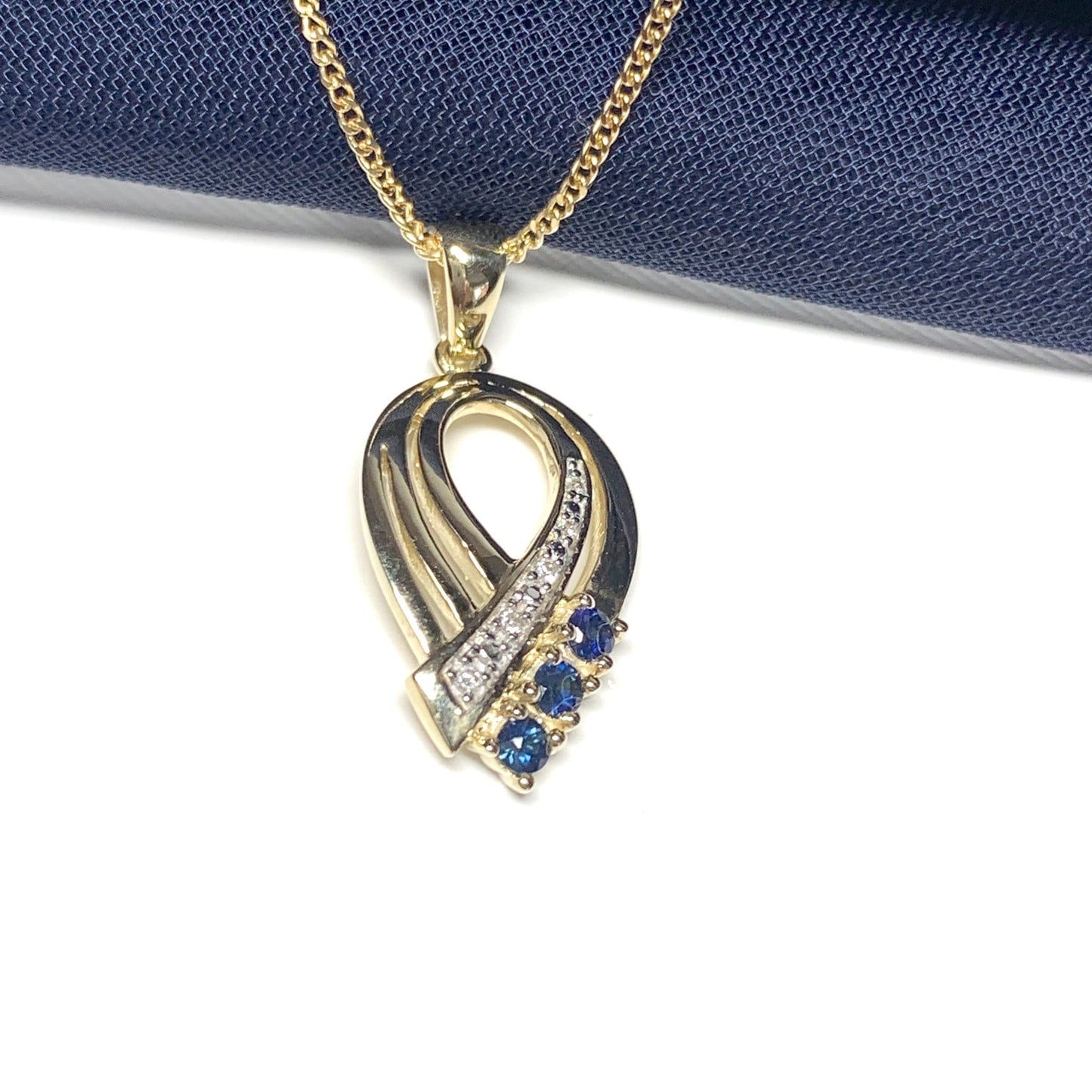 Yellow Gold Fancy Pierced Sapphire And Diamond Necklace