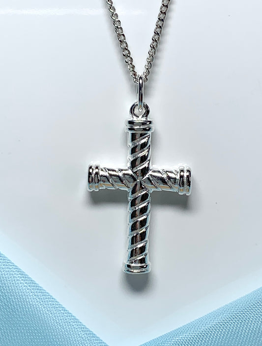 Diamond cut cross patterned sterling silver and chain