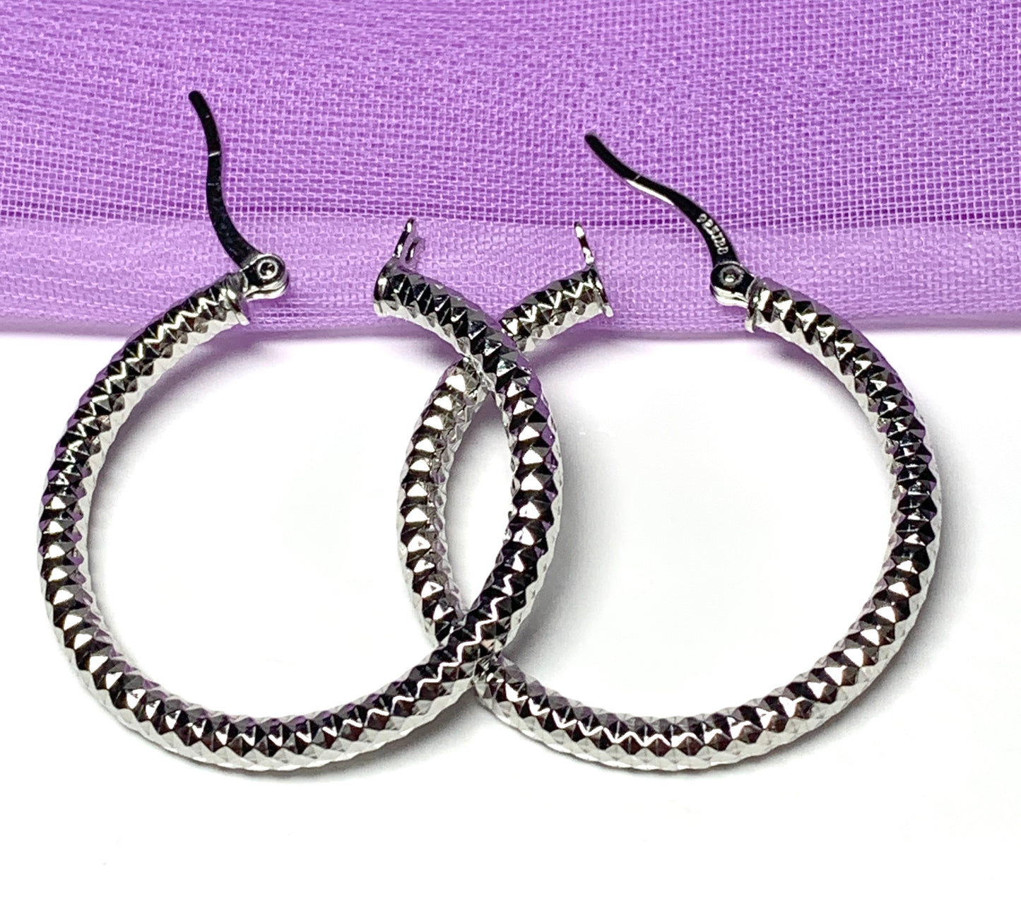 Diamond cut fancy faceted ribbed patterned sterling silver round hoop earrings 30 mm