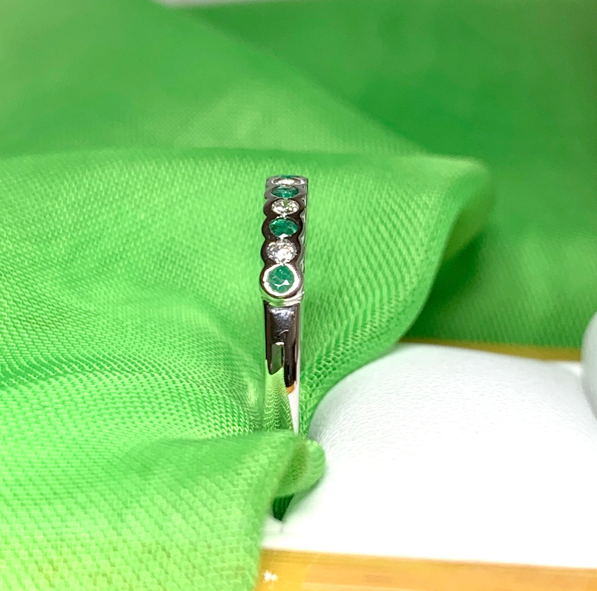Real Green Emerald And Diamond Smooth Rubbed Over Eternity Ring White Gold