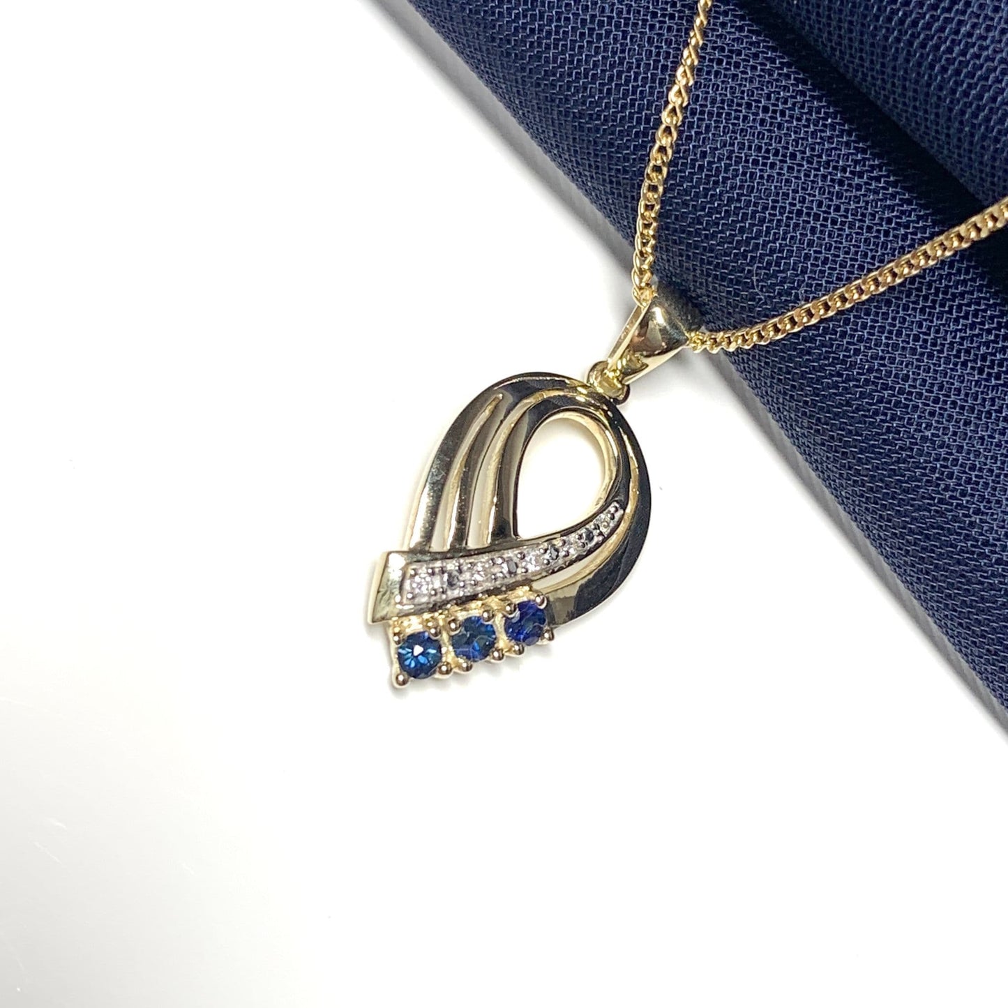 Yellow Gold Fancy Pierced Sapphire And Diamond Necklace