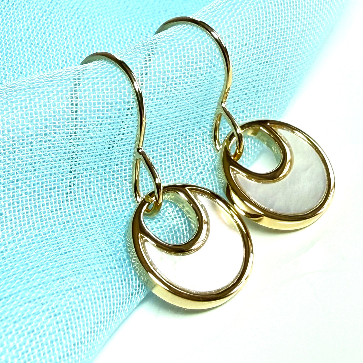 Fiorelli drop earrings round Mother Of Pearl gold plated sterling silver