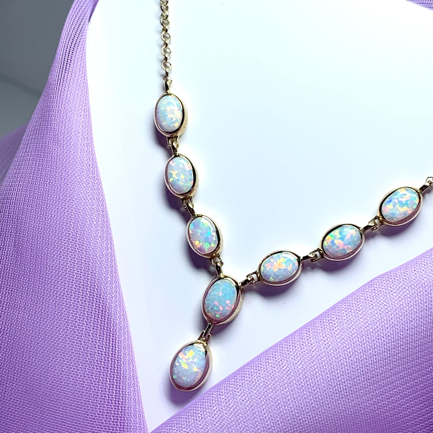 Yellow gold opal fancy necklace including chain