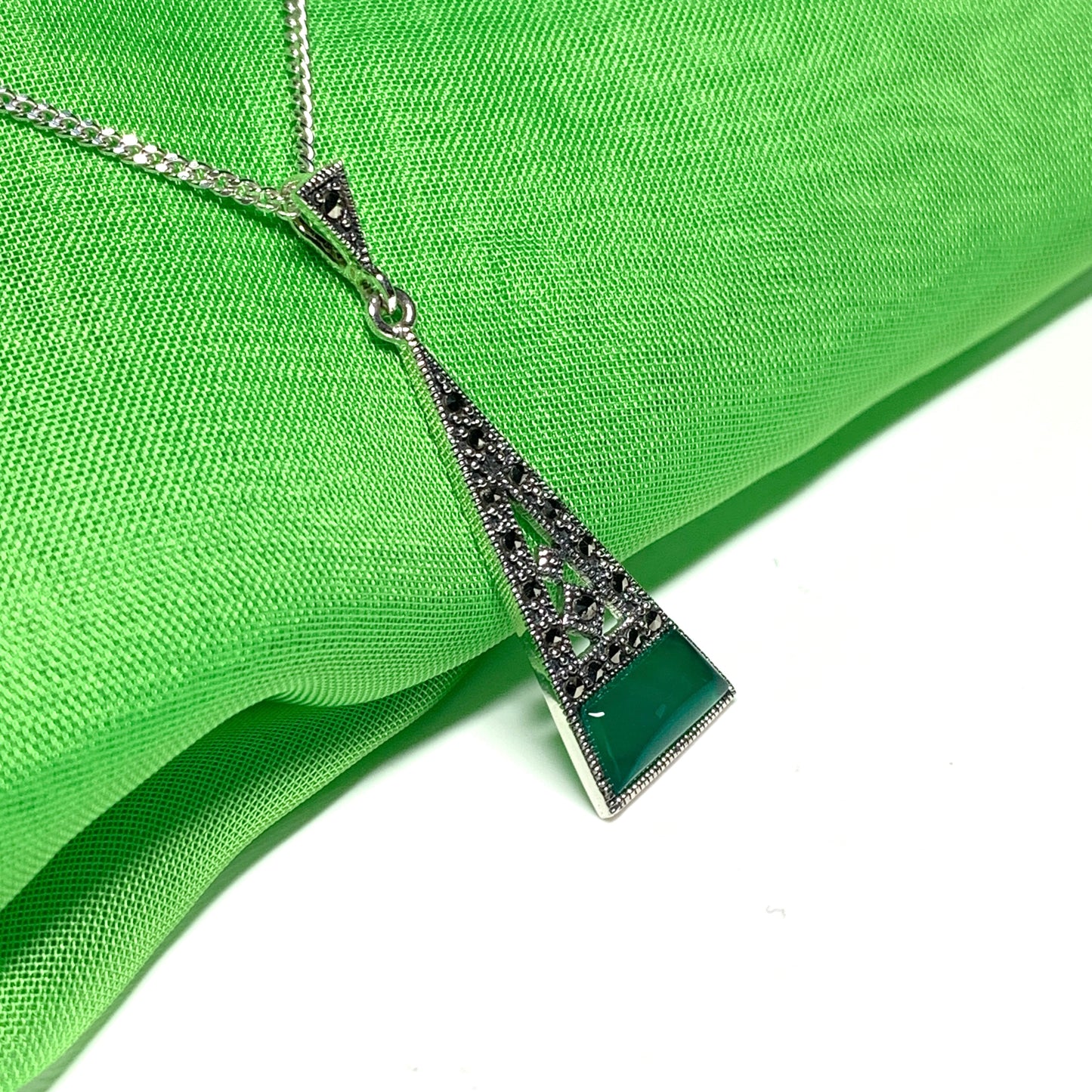Green Agate And Marcasite Drop Kite Shaped Necklace Pendant Sterling Silver