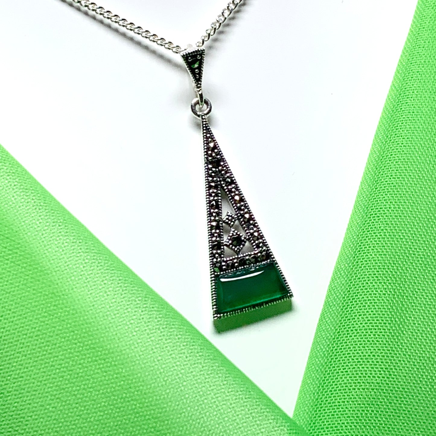 Green Agate And Marcasite Drop Kite Shaped Necklace Pendant Sterling Silver