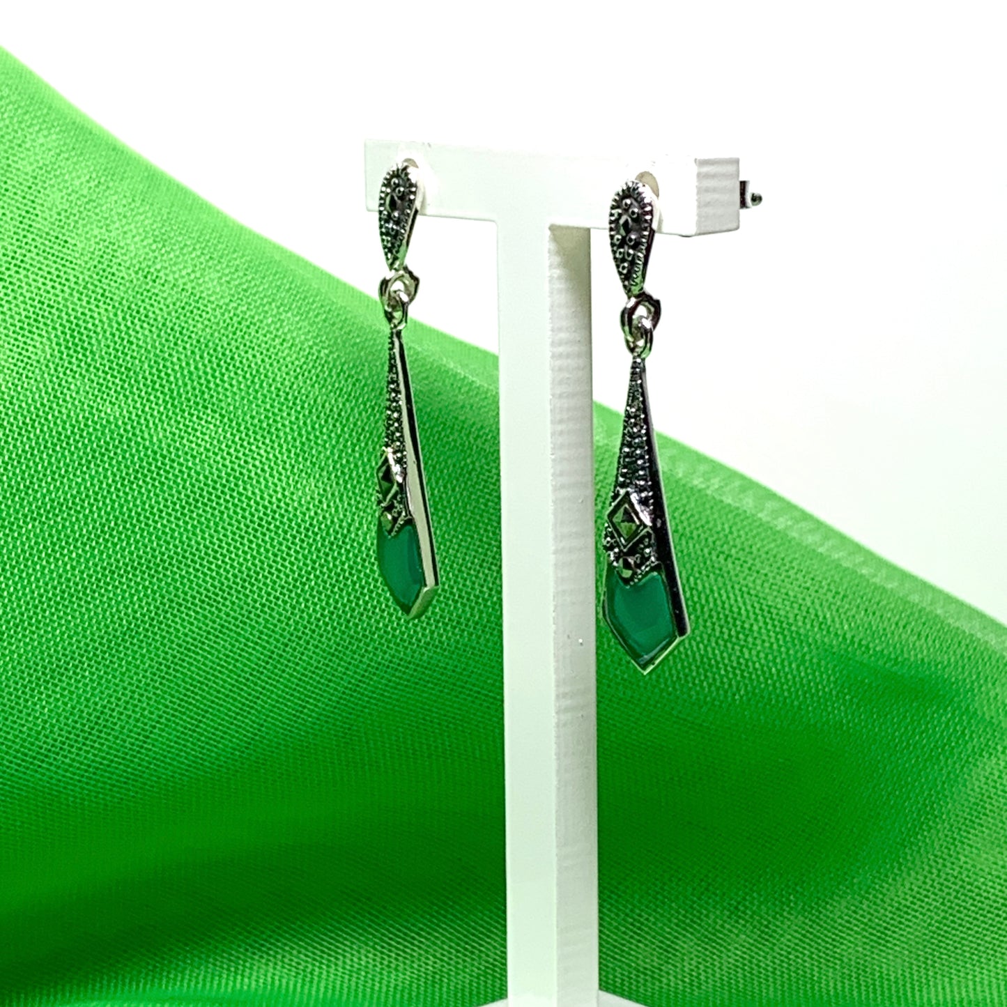 Green Agate And Marcasite Long Drop Kite Shaped Earrings Sterling Silver