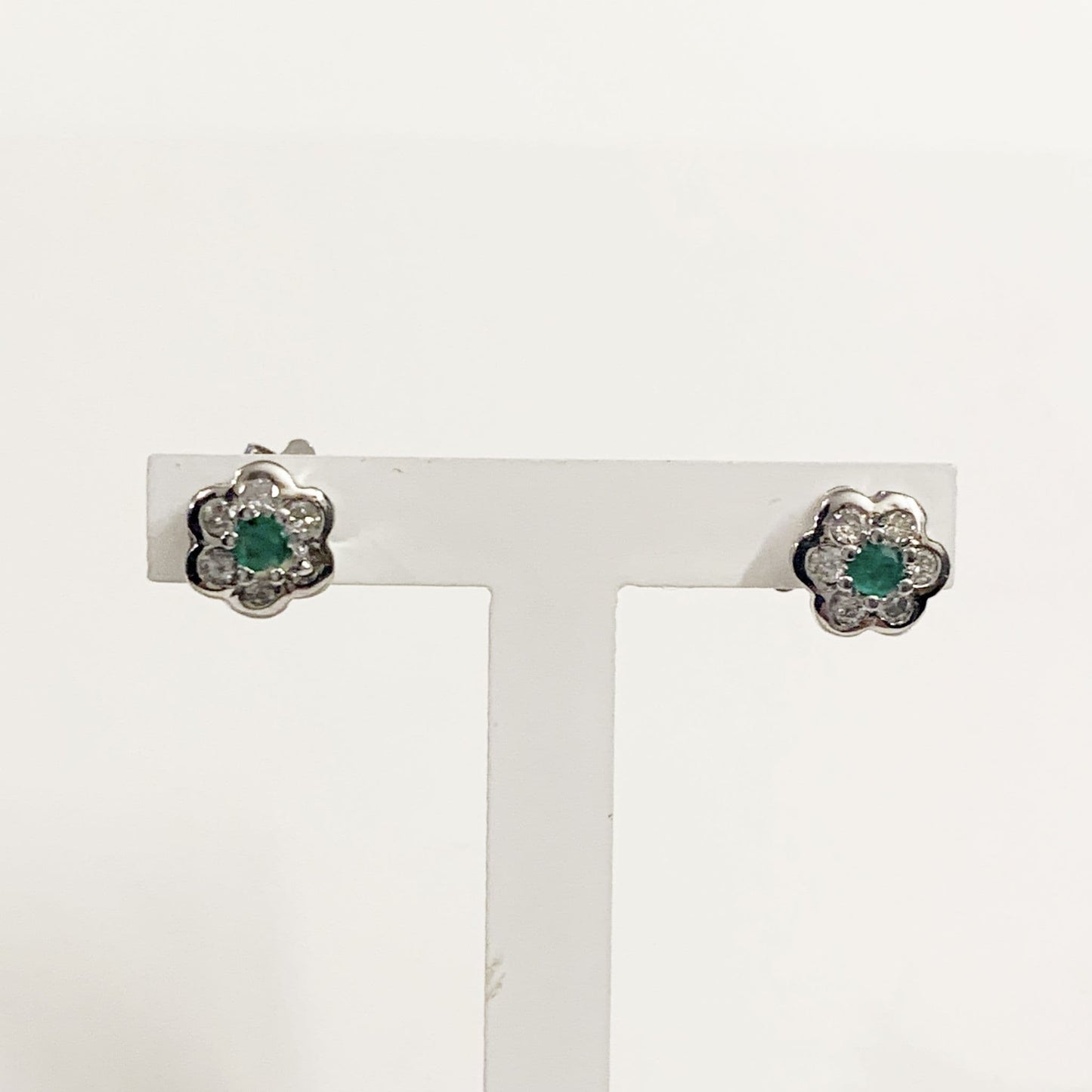 Real emerald and diamond stud earrings white gold round daisy cluster