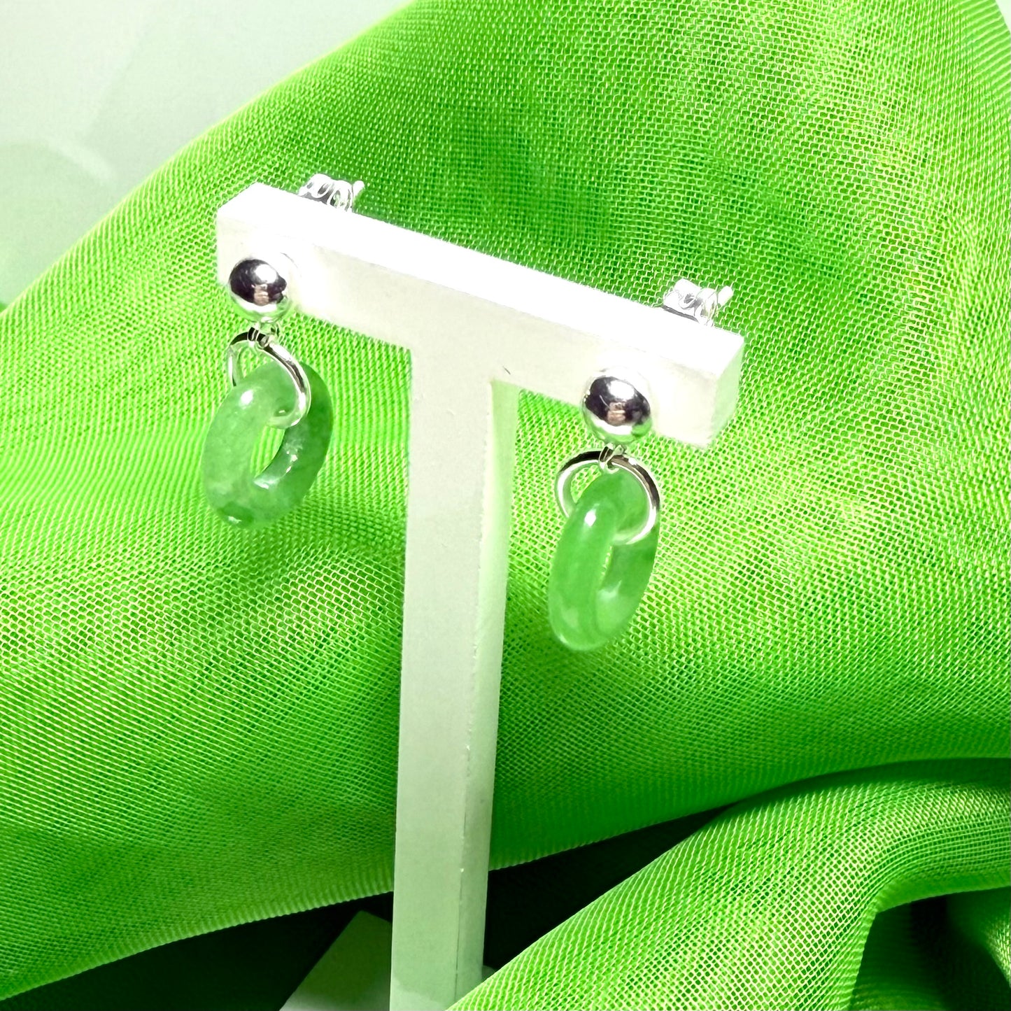 Green real jade sterling silver round drop dangling earrings