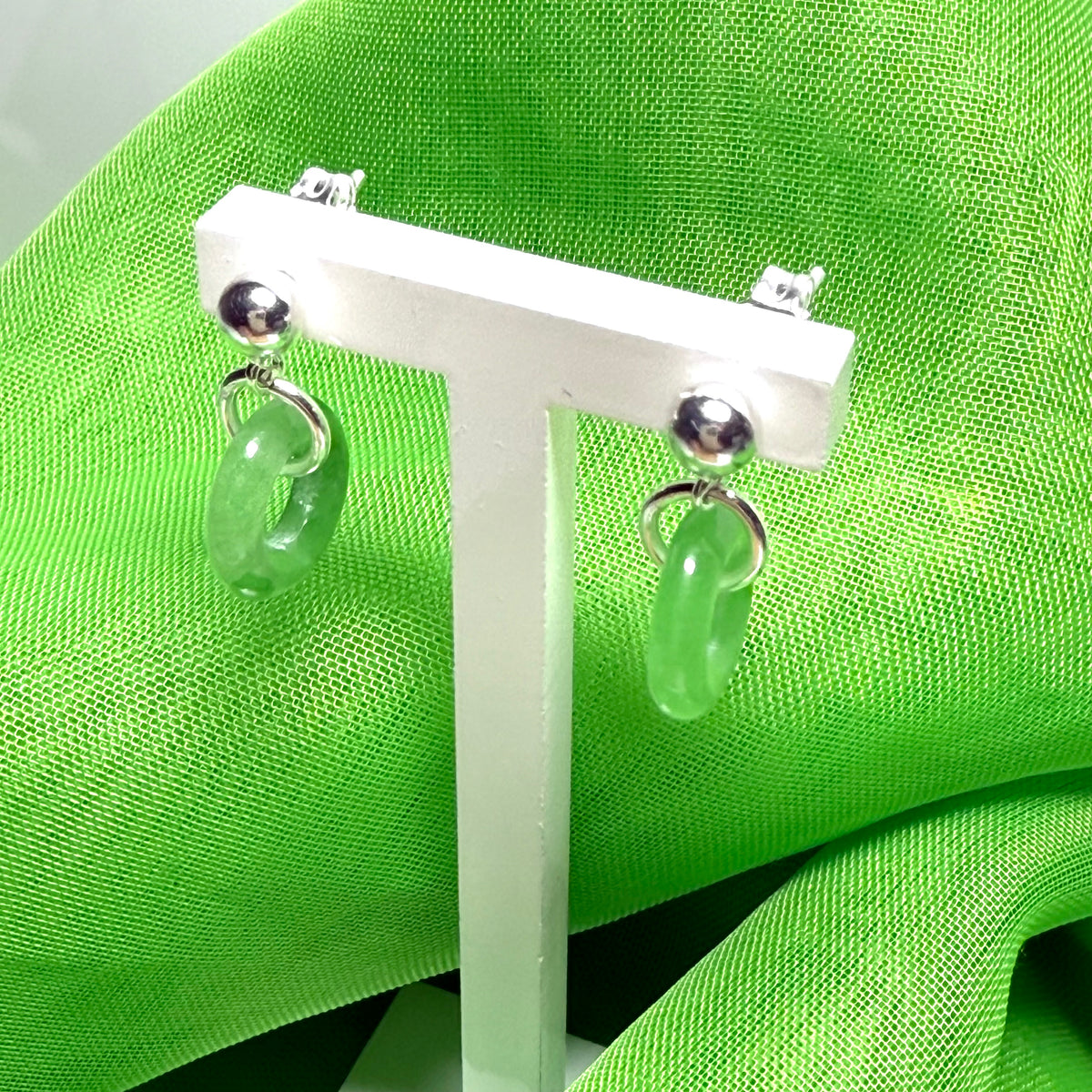 Green real jade sterling silver round drop dangling earrings