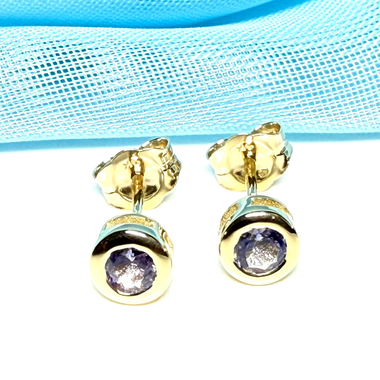 Real Tanzanite Stud Earrings Yellow Gold – Round Cut 4.5mm