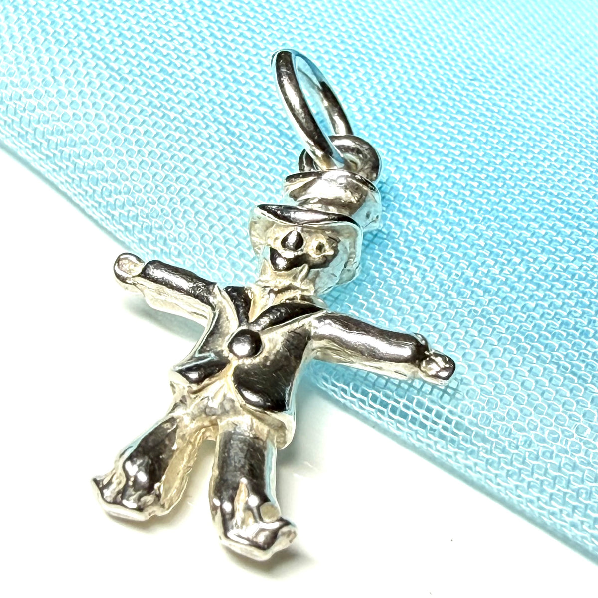 Scarecrow shaped solid charm sterling silver
