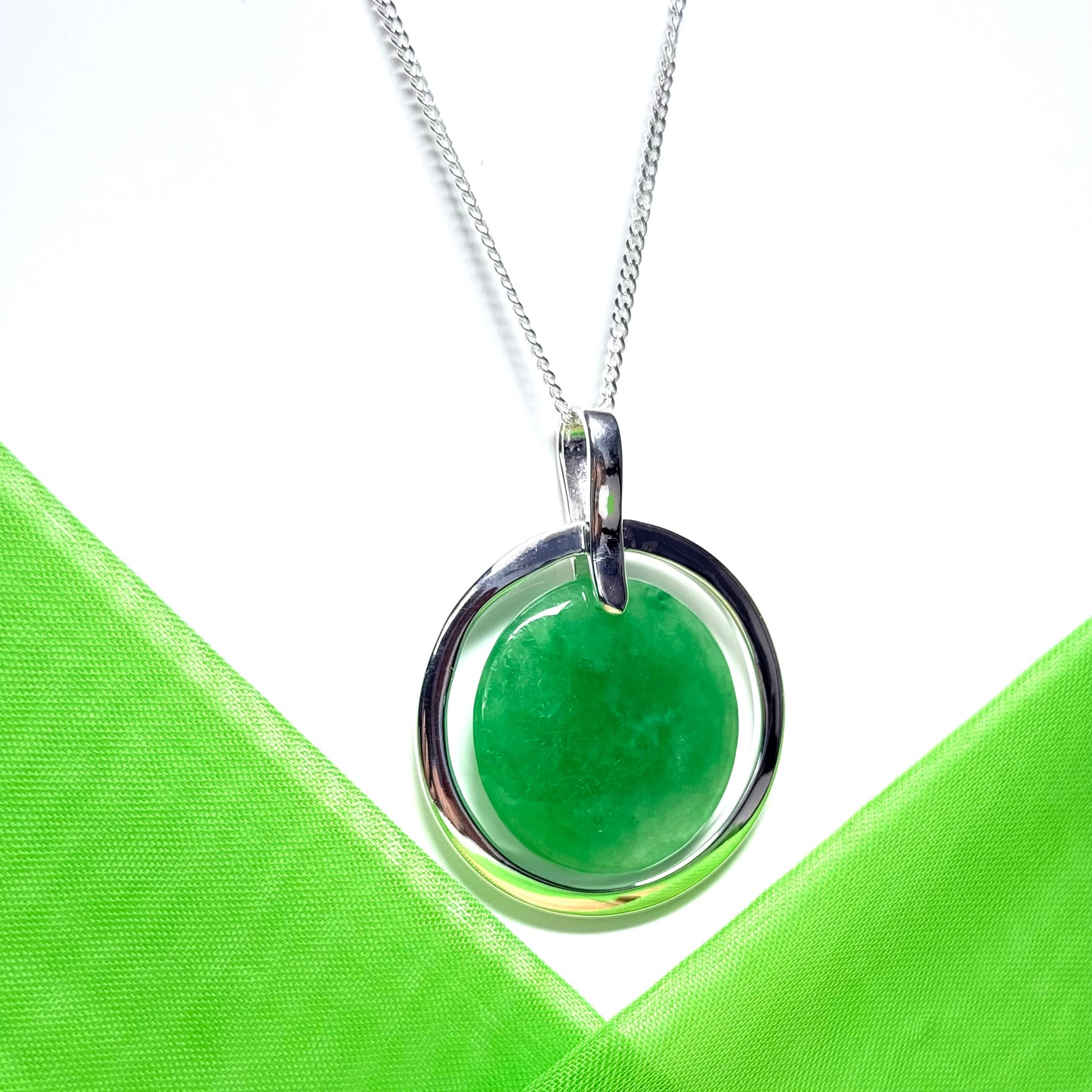 Large necklace sterling silver round shaped green real jade halo styled pendant curb, a chain included with it