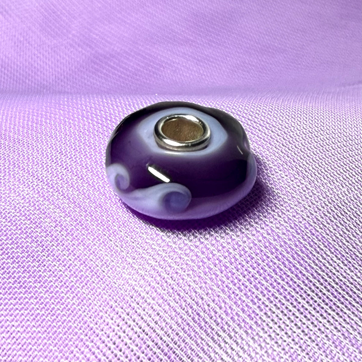 Purple two tone wavy Unique Trollbeads