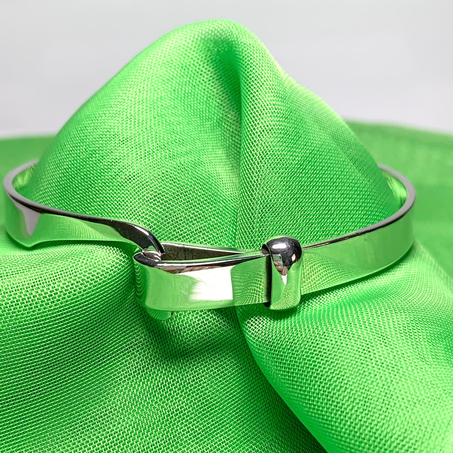 Ladies Sterling Silver Fancy Loop Hook Bangle