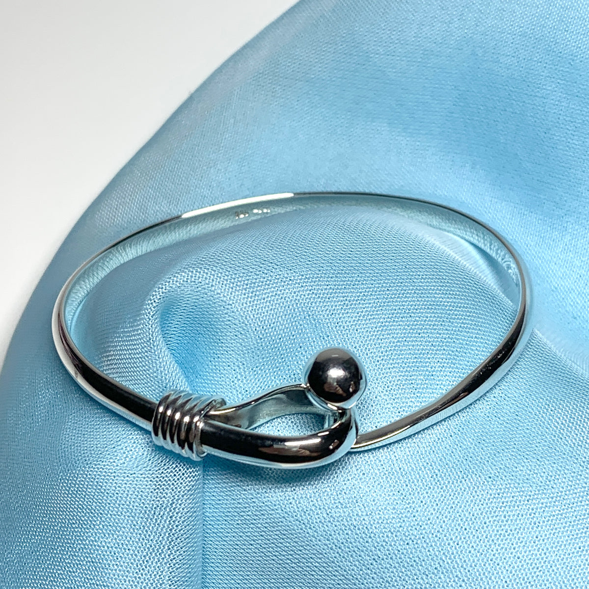 Ladies Sterling Silver Hook In Ball Loop Bangle Ladies Sterling Silver Hook In Ball Loop Bangle