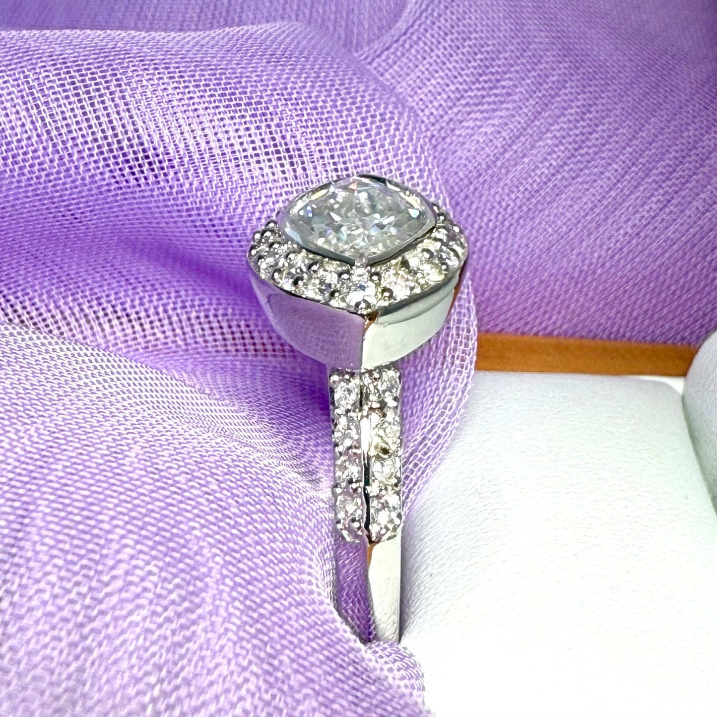 Ladies silver cluster ring large marquise shaped
