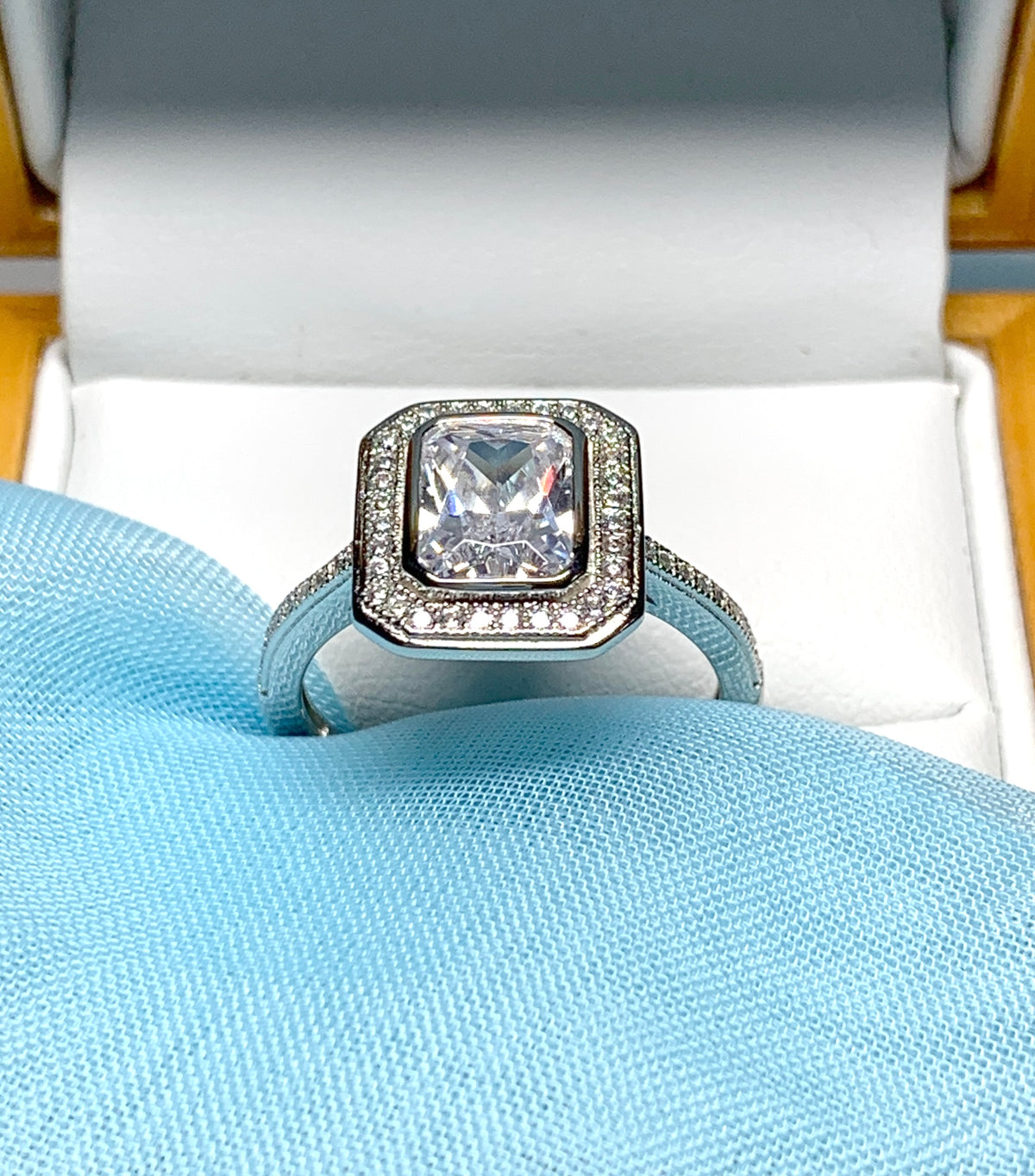 Ladies hexagonal shaped cubic zirconia sterling silver cocktail ring