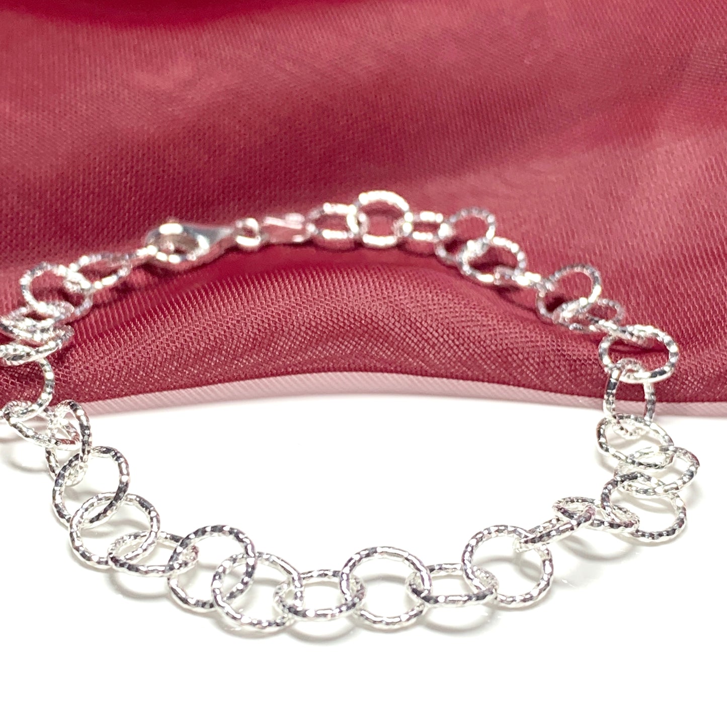 Ladies patterned round belcher link sterling silver bracelet