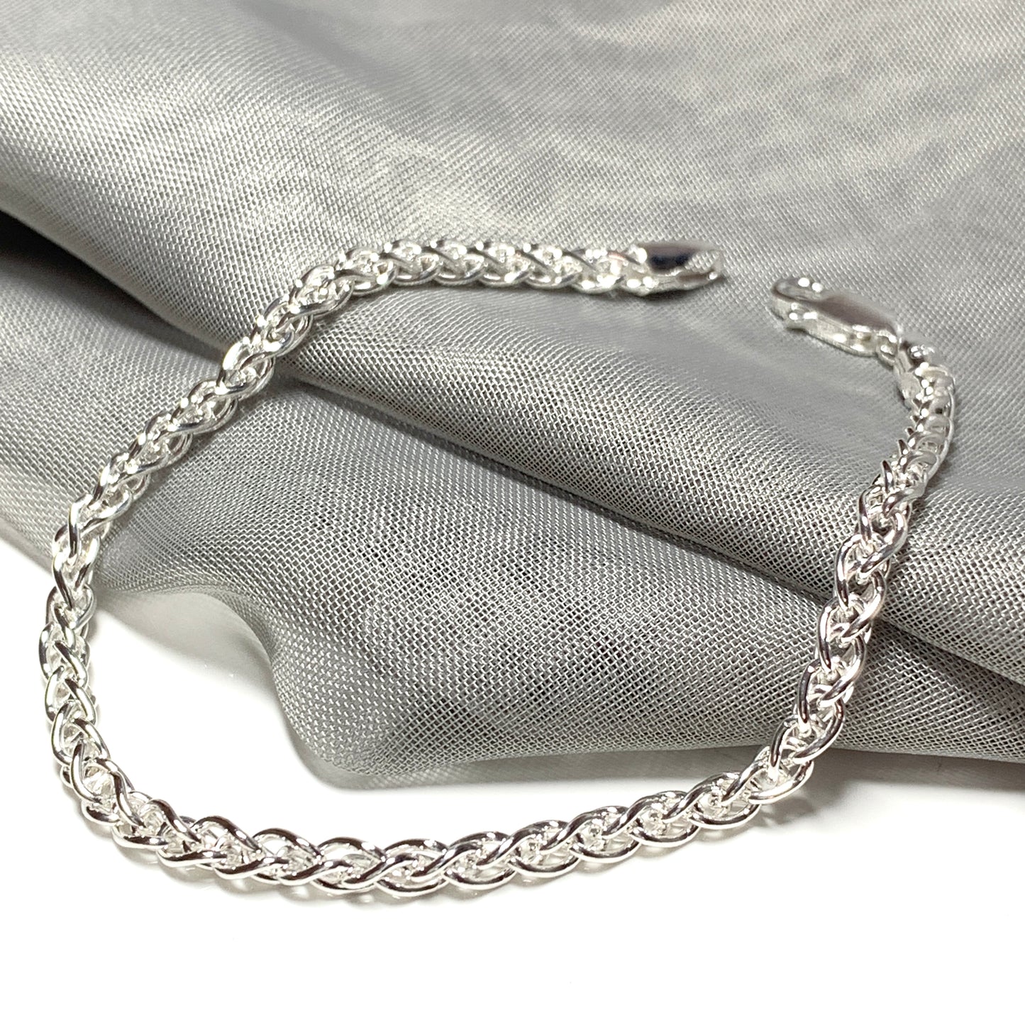 Ladies sterling silver spiga bracelet