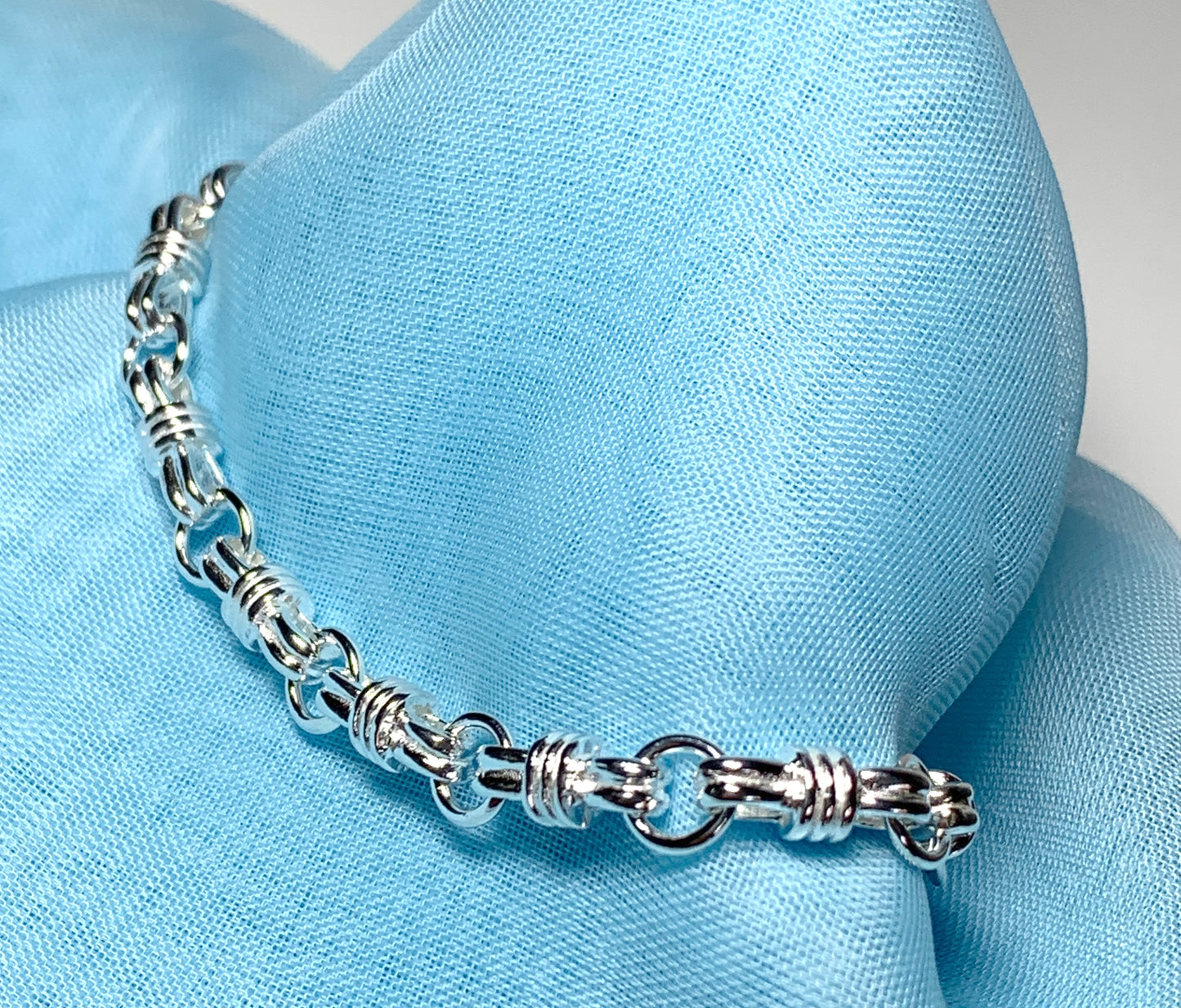 Ladies sterling silver bracelet solid link fancy patterned