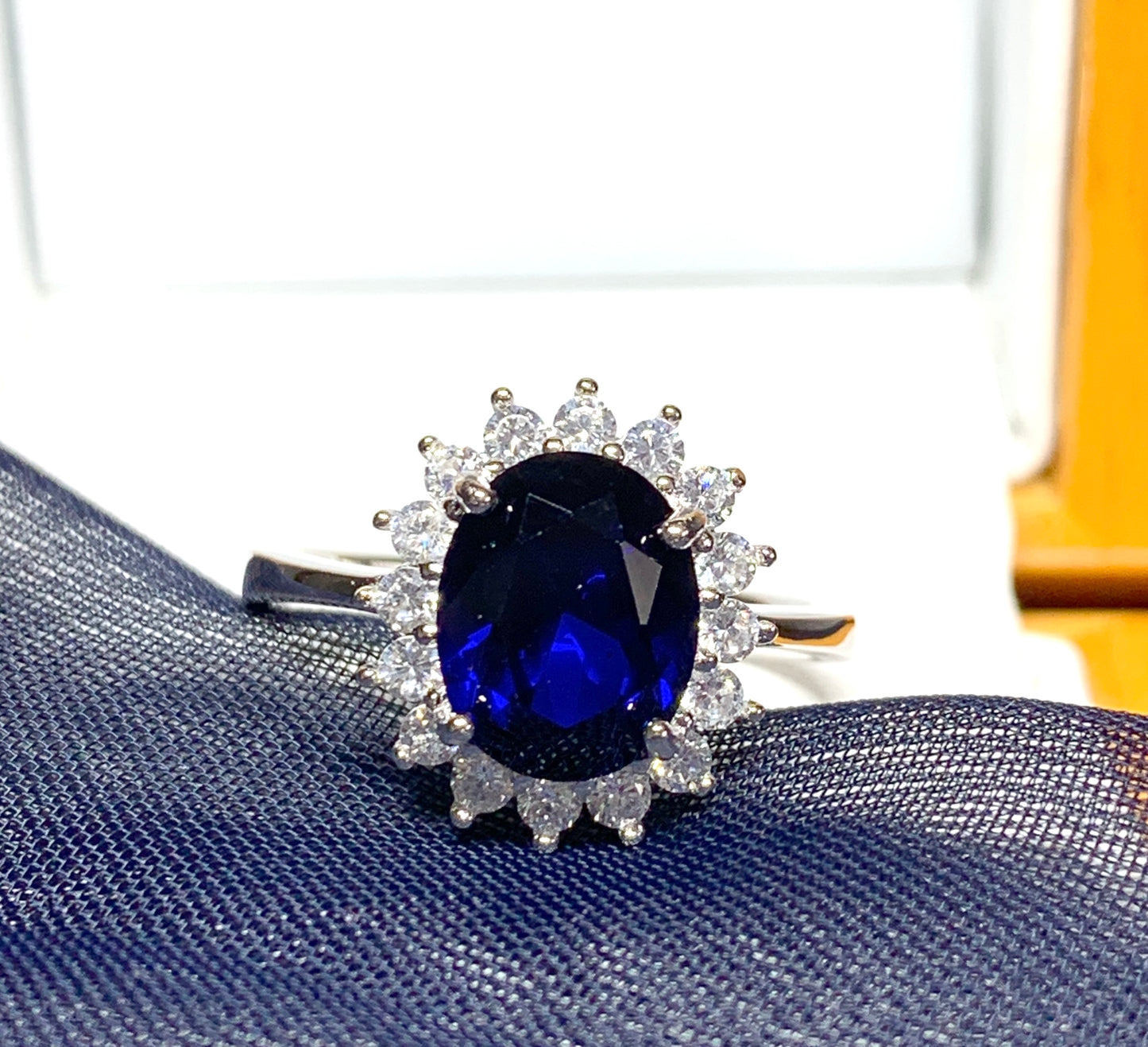 Large Dark Blue And White Cubic Zirconia Oval Cluster Dress Cocktail Ring