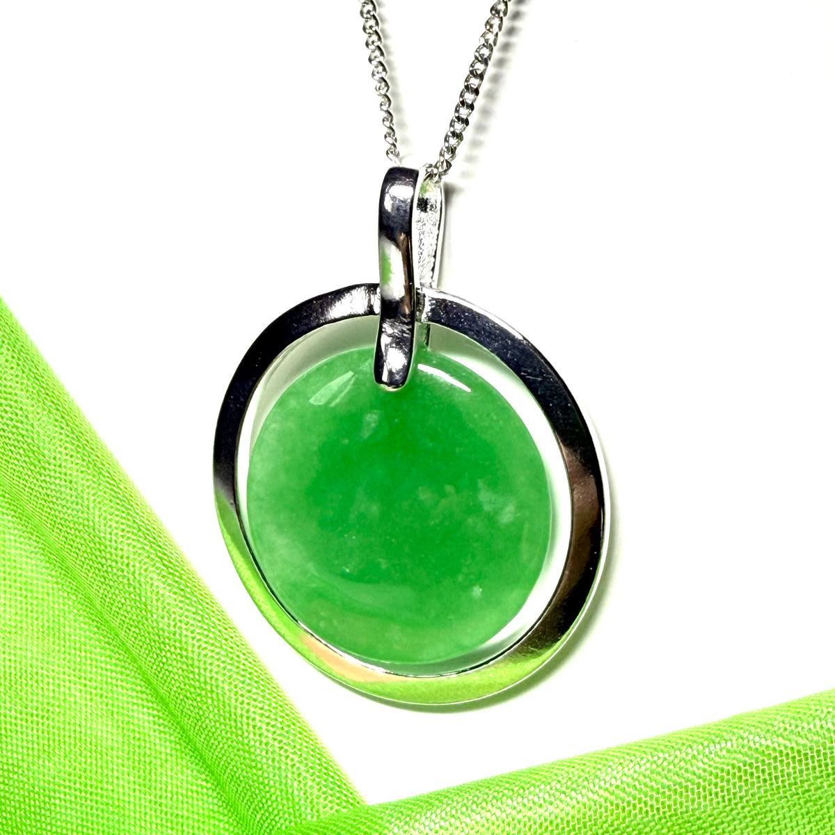 Large necklace sterling silver round shaped green real jade halo styled pendant with chain