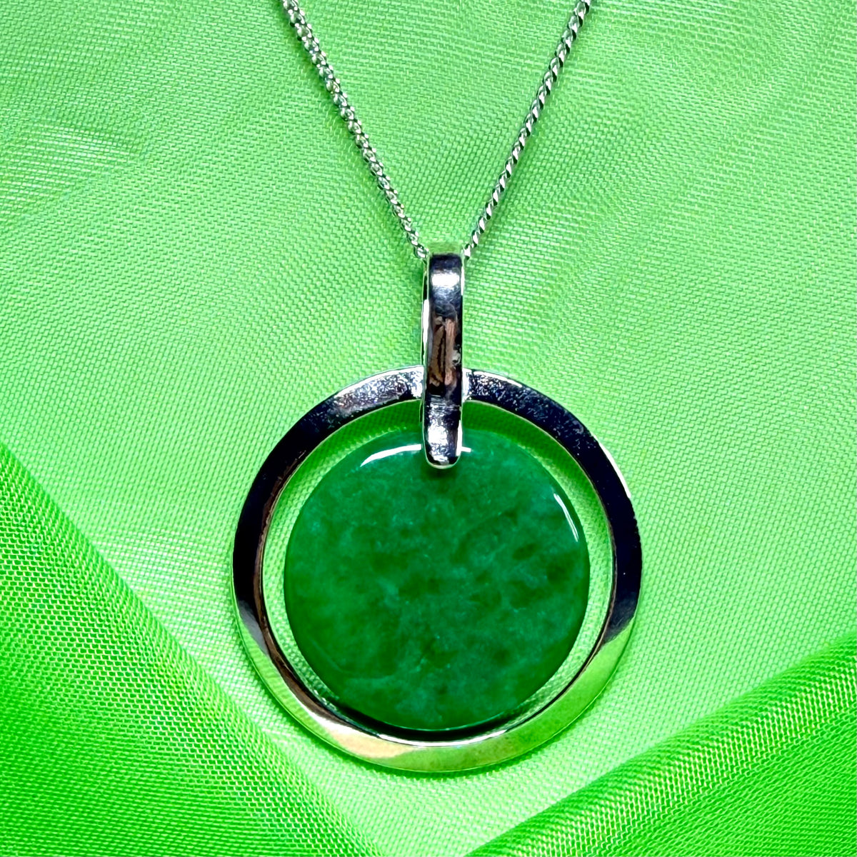 Large sterling silver necklace round shaped dark green real jade pendant