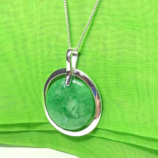Large timeless real green jade necklace sterling silver round shaped halo styled pendant