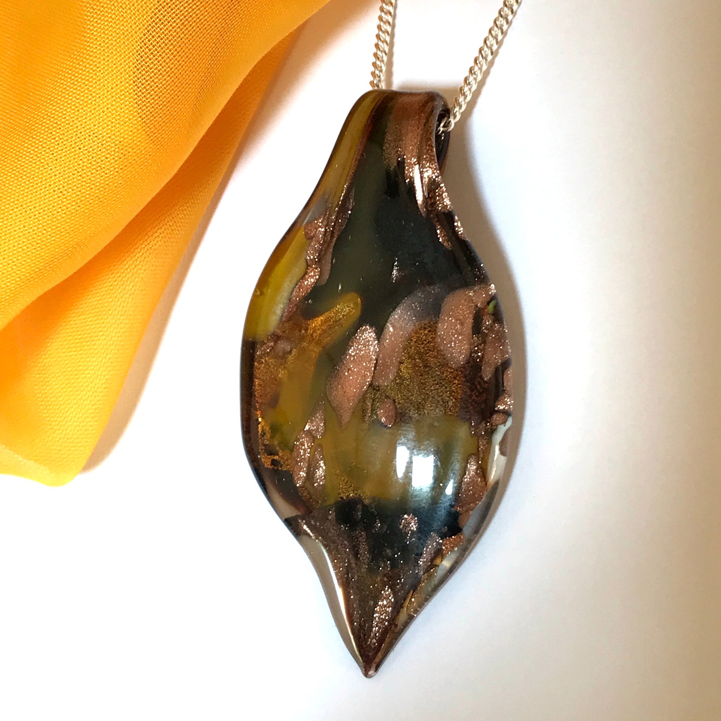 Large yellow real Murano glass necklace leaf shaped pendant with chain