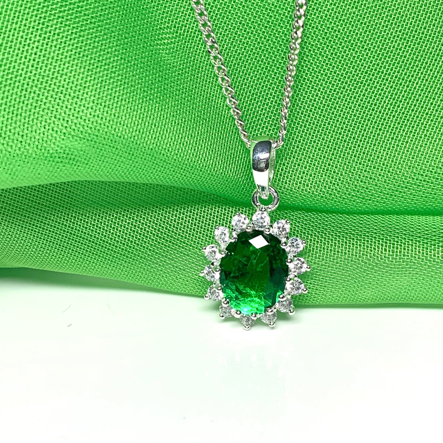 Large pendant bright green and white cubic zirconia oval cluster dress cocktail necklace