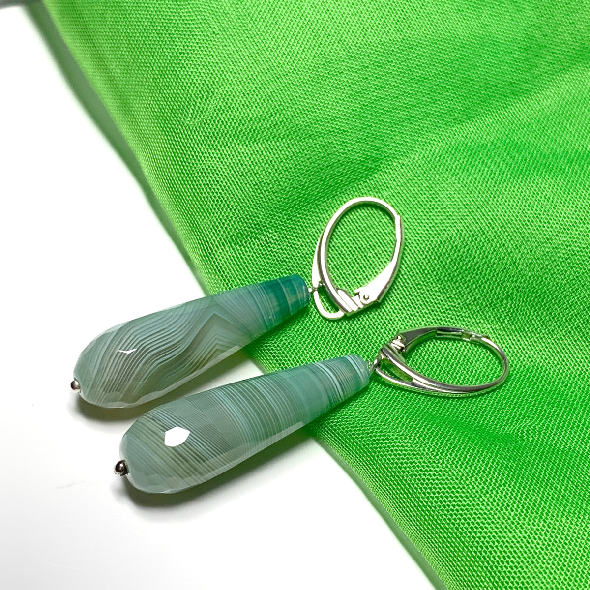 Light green agate patterned teardrop shaped long drop earrings