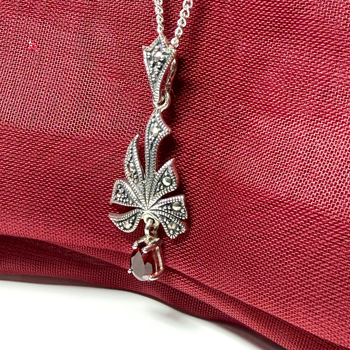 Marcasite and garnet necklace sterling silver spray designed