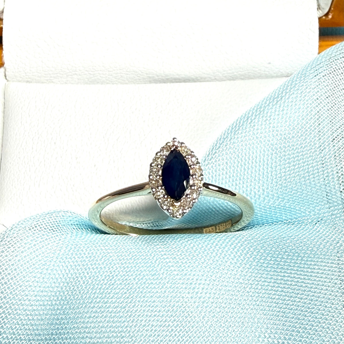 Marquise shape real dark blue and diamond yellow gold cluster ring